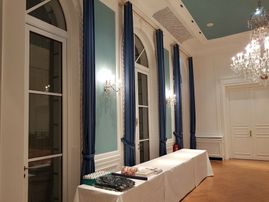 Polsterhof in Concepts Hamburg Referenzen Hotel Atlantic Hamburg 25